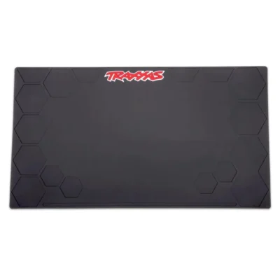 Traxxas Large Rubber Pit Mat (36″x20″)